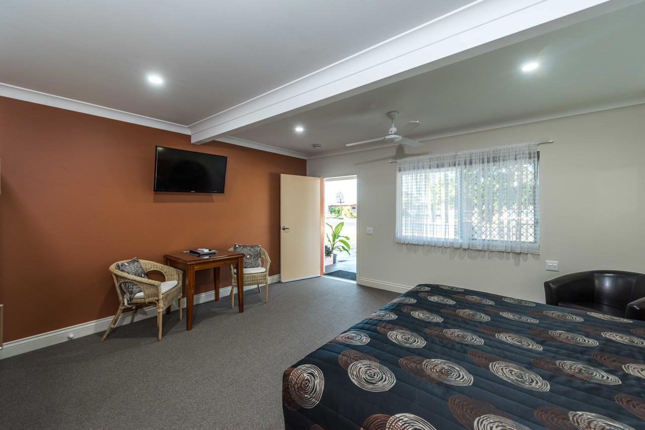 Moore Park Beach Inn Bundaberg Eksteriør billede
